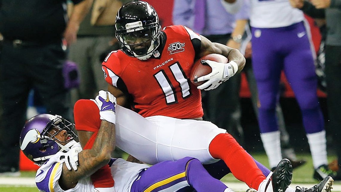 Reports: Julio Jones won't report to Falcons' camp this week