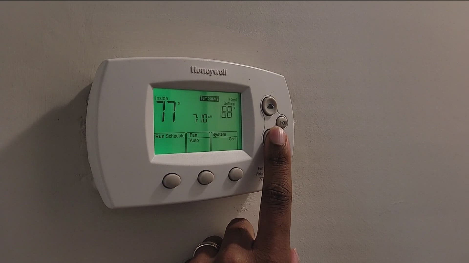 A program wants to make sure everyone stays warm with freezing temperatures beginning.