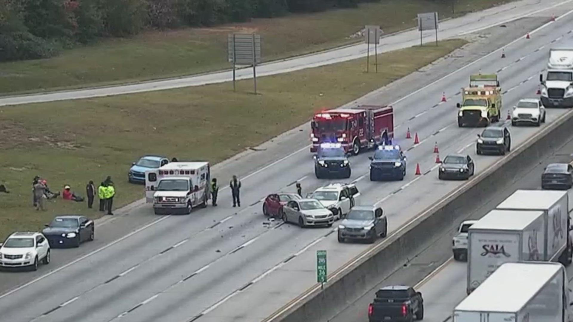 At least 6 cars involved in crash on I-285 in DeKalb County, injuries ...