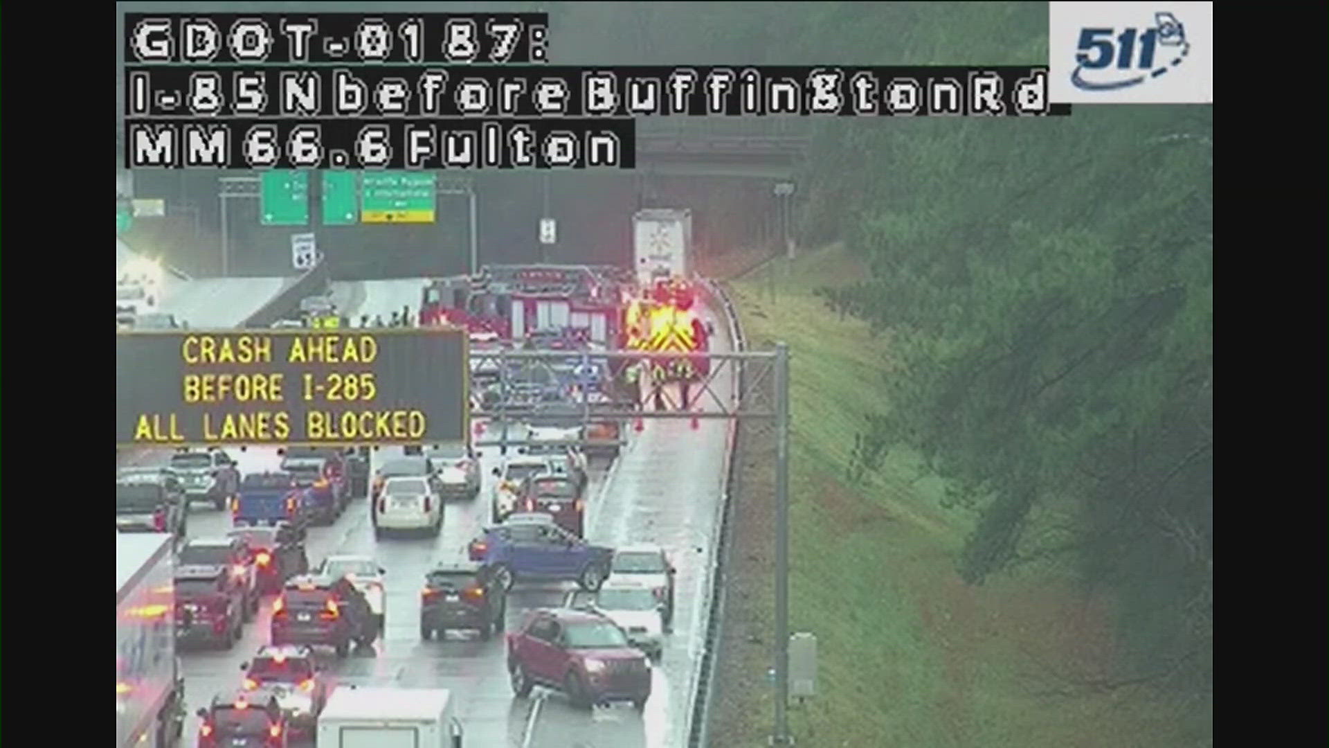 Crash shuts down all lanes of I-85 | Latest update | 11alive.com