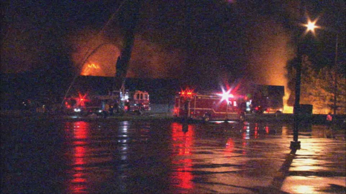 'The building collapsed on itself' Fire destroys Carrollton plastics