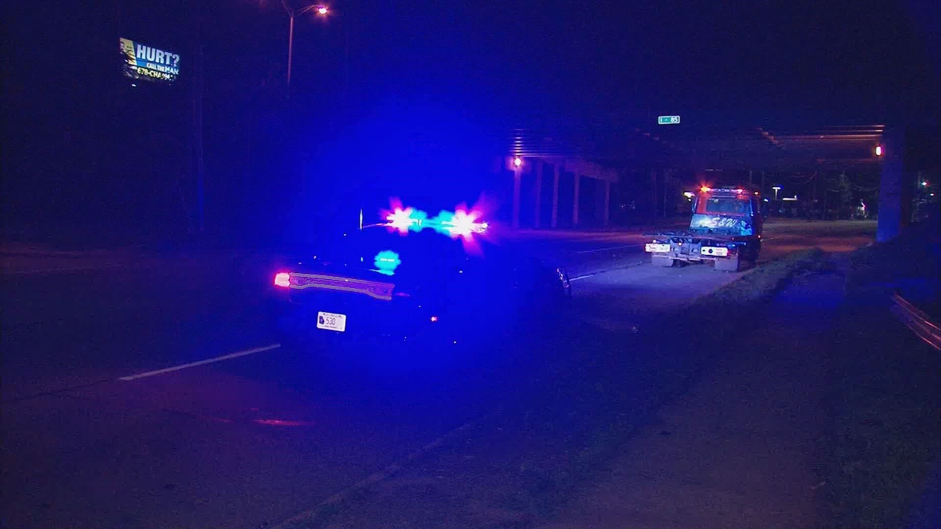 GSP cruiser drives into creek after chase with DUI suspect | 11alive.com