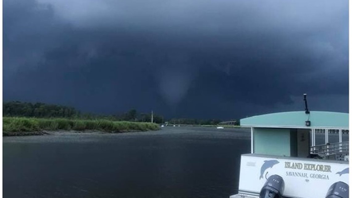 Tornado rips through Savannah's Whitemarsh Island