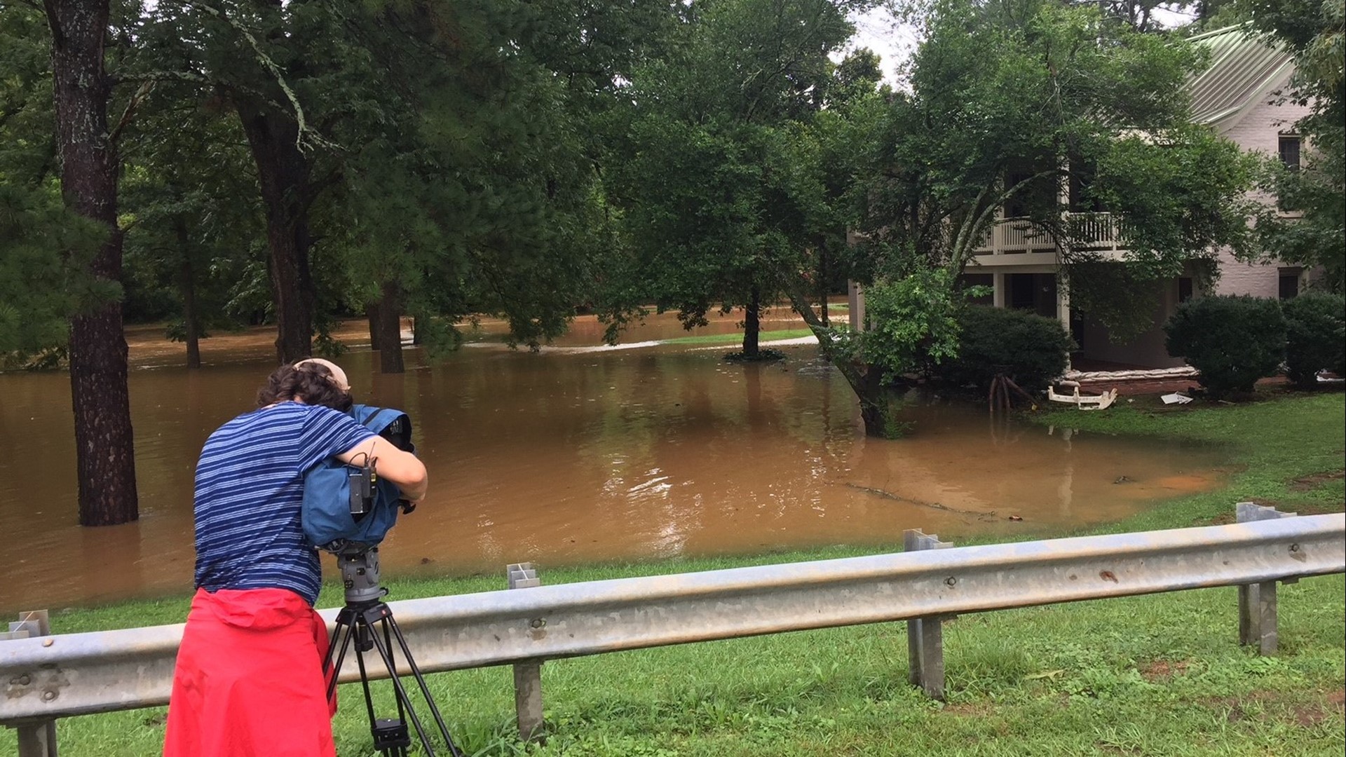 Flash Flood Warnings Remain In Effect For Many Metro Counties | Storms ...