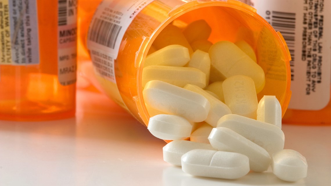 Atlanta doctors plead guilty to 'pill mill' operation - Vimarsana News