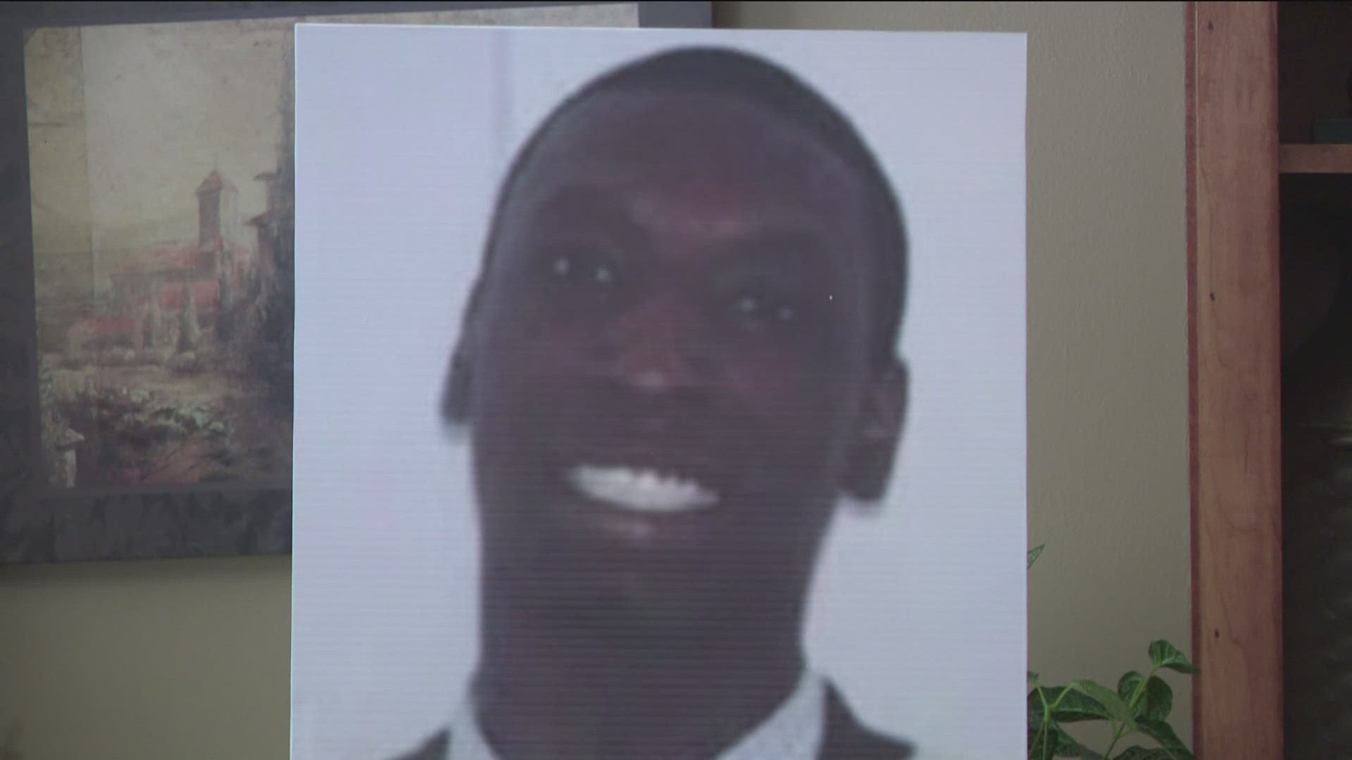 Attorneys representing the family allege that Dino Walker was killed after a detention officer left his post for an hour, leaving the detainee unprotected.
