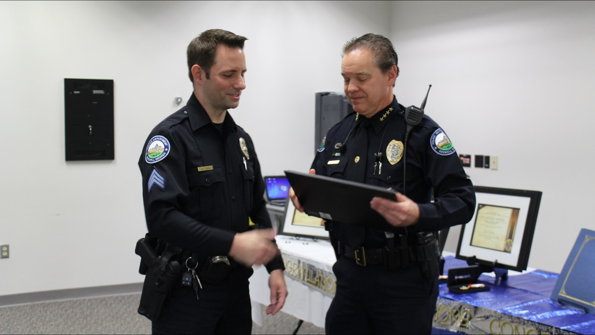 Roswell police commanders knew of teen abuse case before rewarding ...
