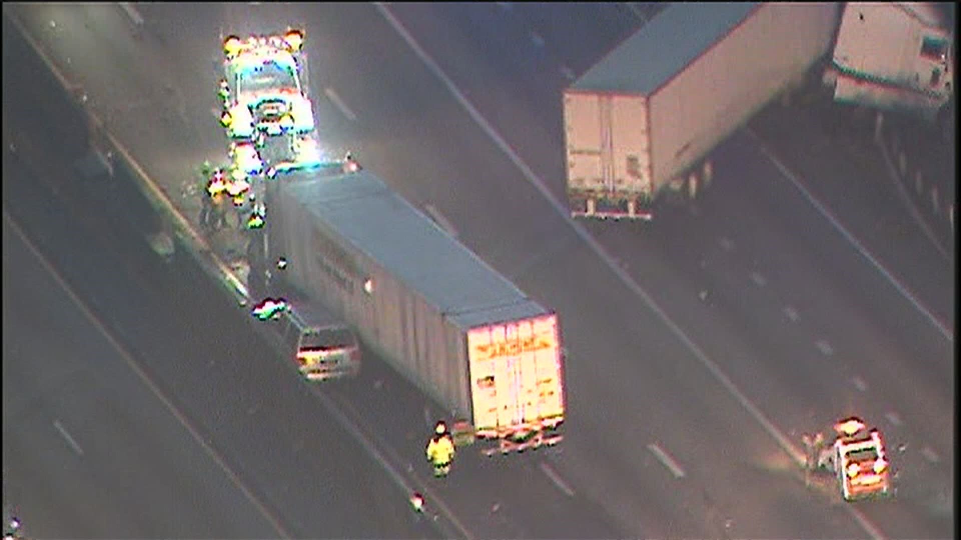 Lanes reopen on I-20 in both directions after crash traps cars under ...