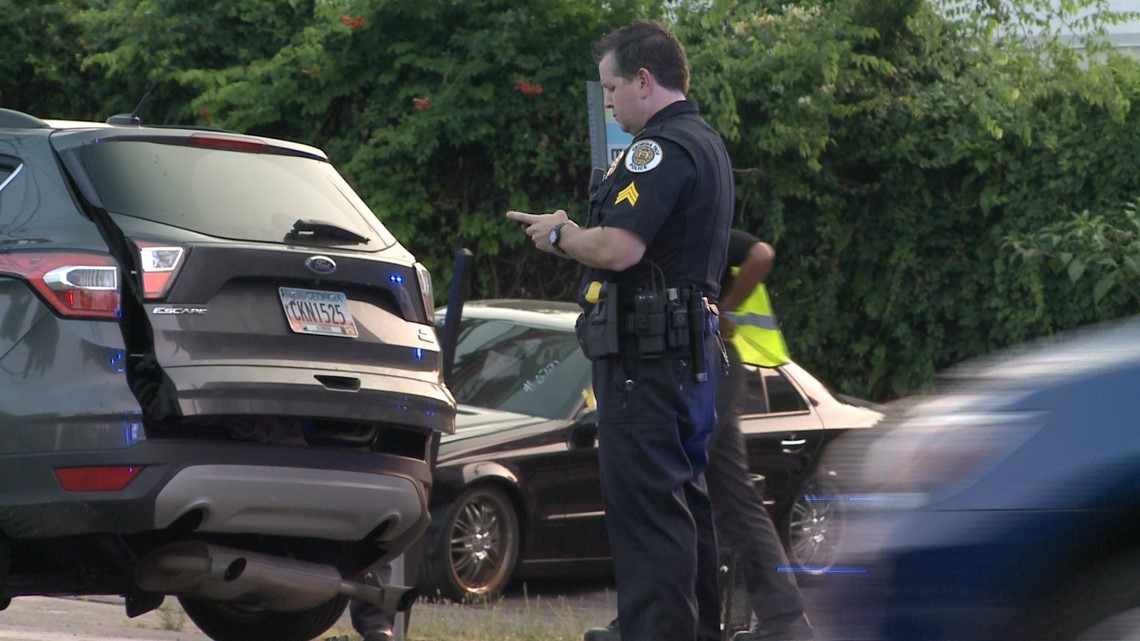 Child critical after 2-car accident in Atlanta | 11alive.com