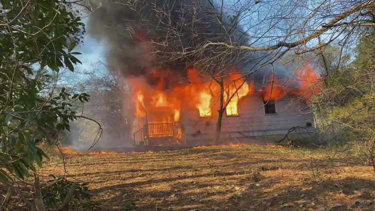 Fire engulfs house in Duluth