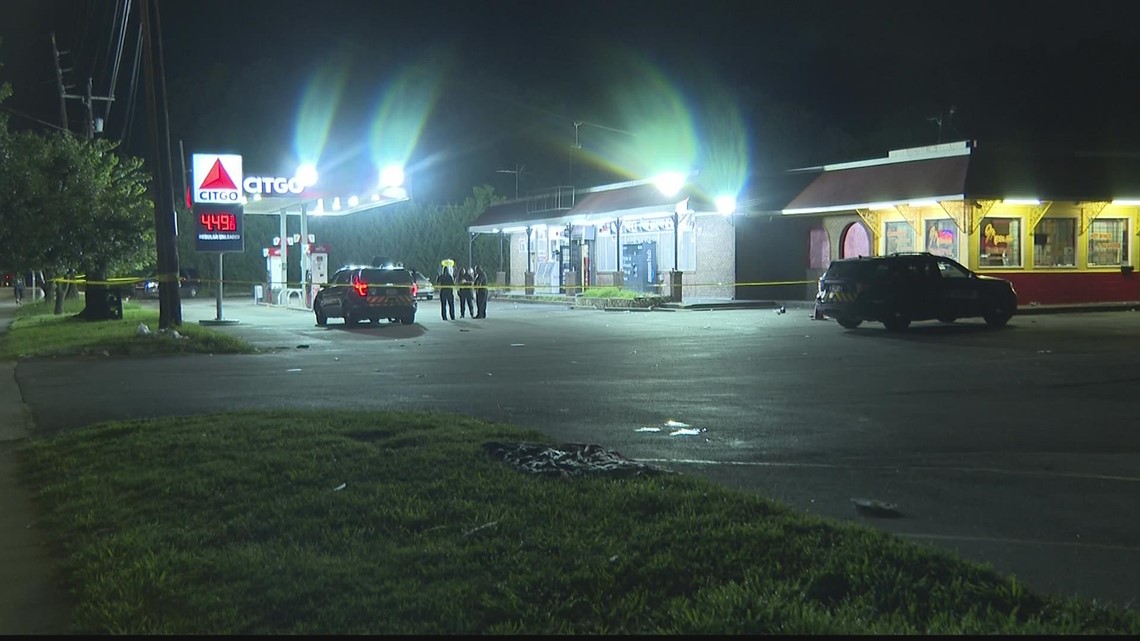 2 people shot in front of Adamsville gas station, Atlanta Police