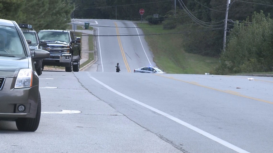 Police Officer Killed In Shooting In Gwinnett County Near Middle School ...