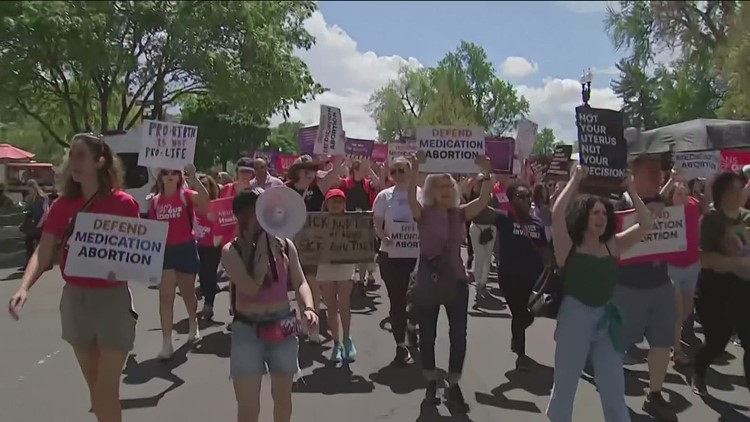 Rallies held across US in support of abortion access