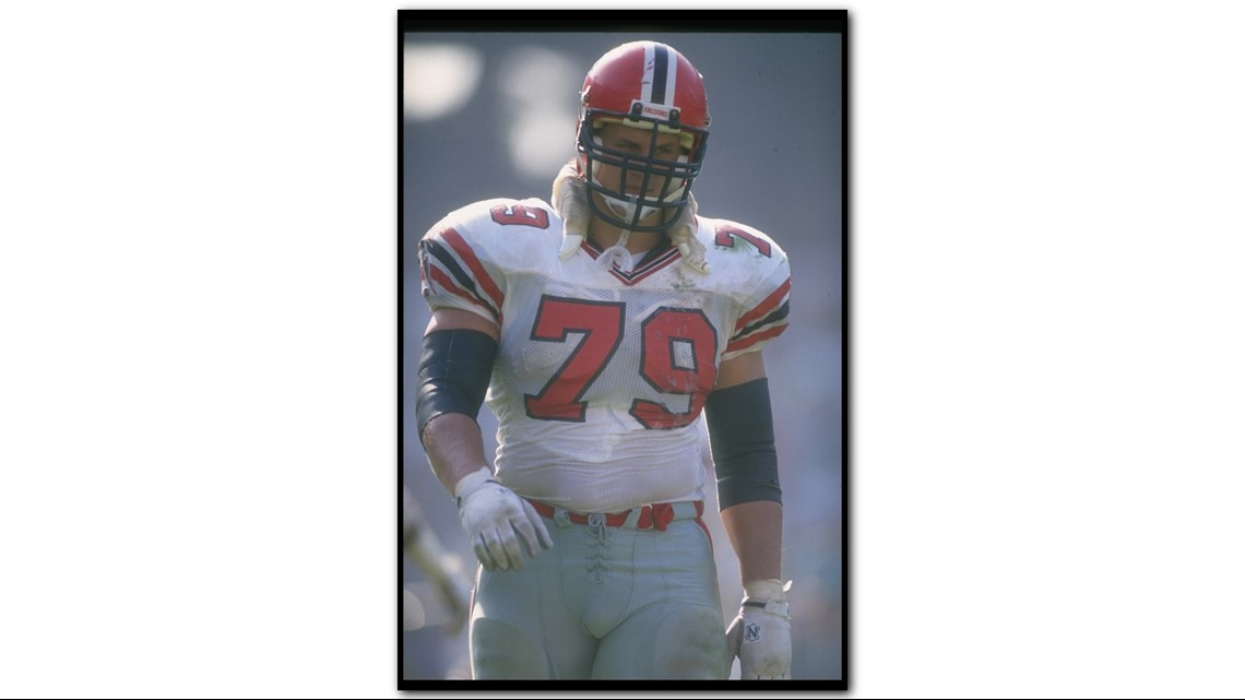 Bill Fralic, lineman for Falcons, dies at 56