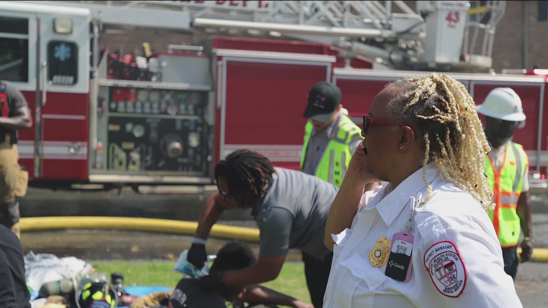 Firefighters putting out apartment fire on Old National Hwy | 11alive.com
