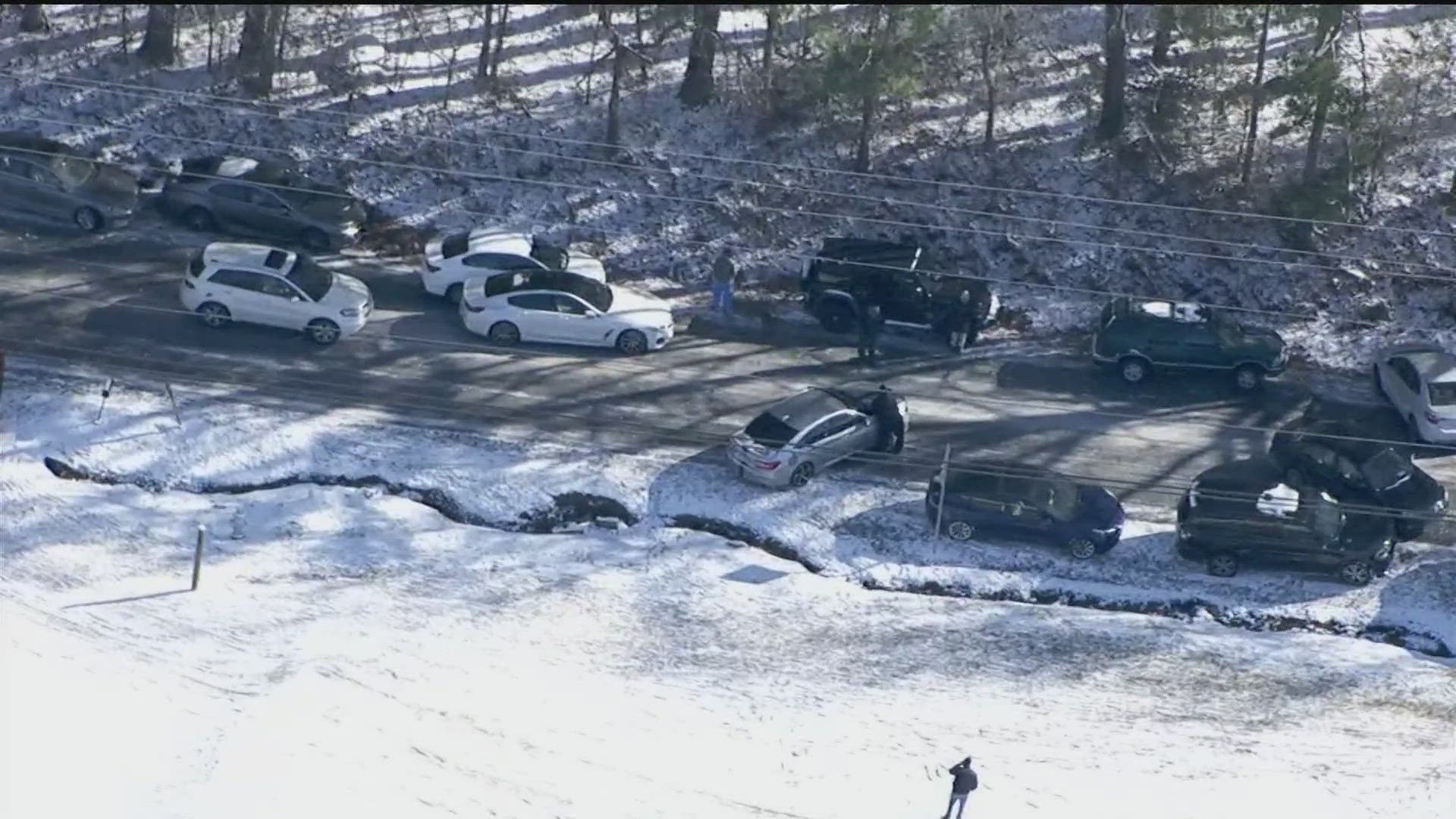 Ice on the roads, interstates causes headaches for drivers across metro ...