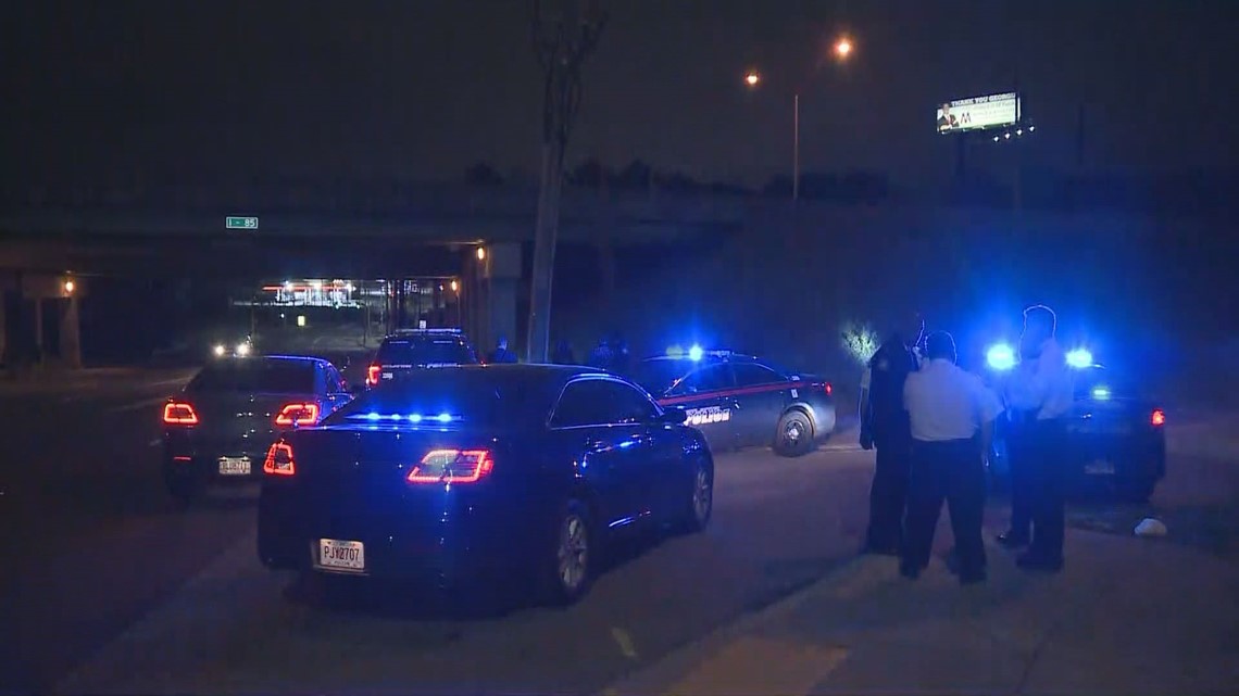 Apd Officer Shoots Kills Man During Foot Chase 3432