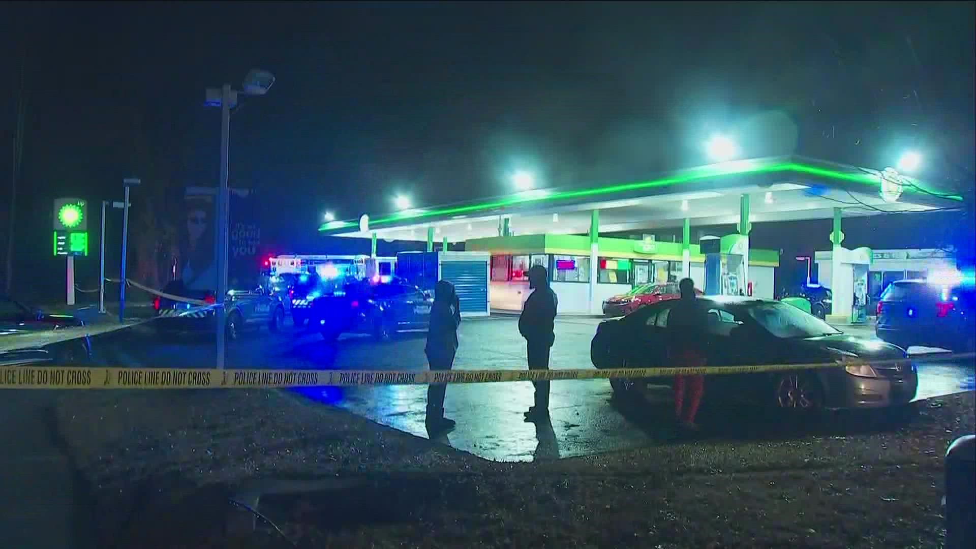 Man shot in head at Atlanta gas station, police say | 11alive.com