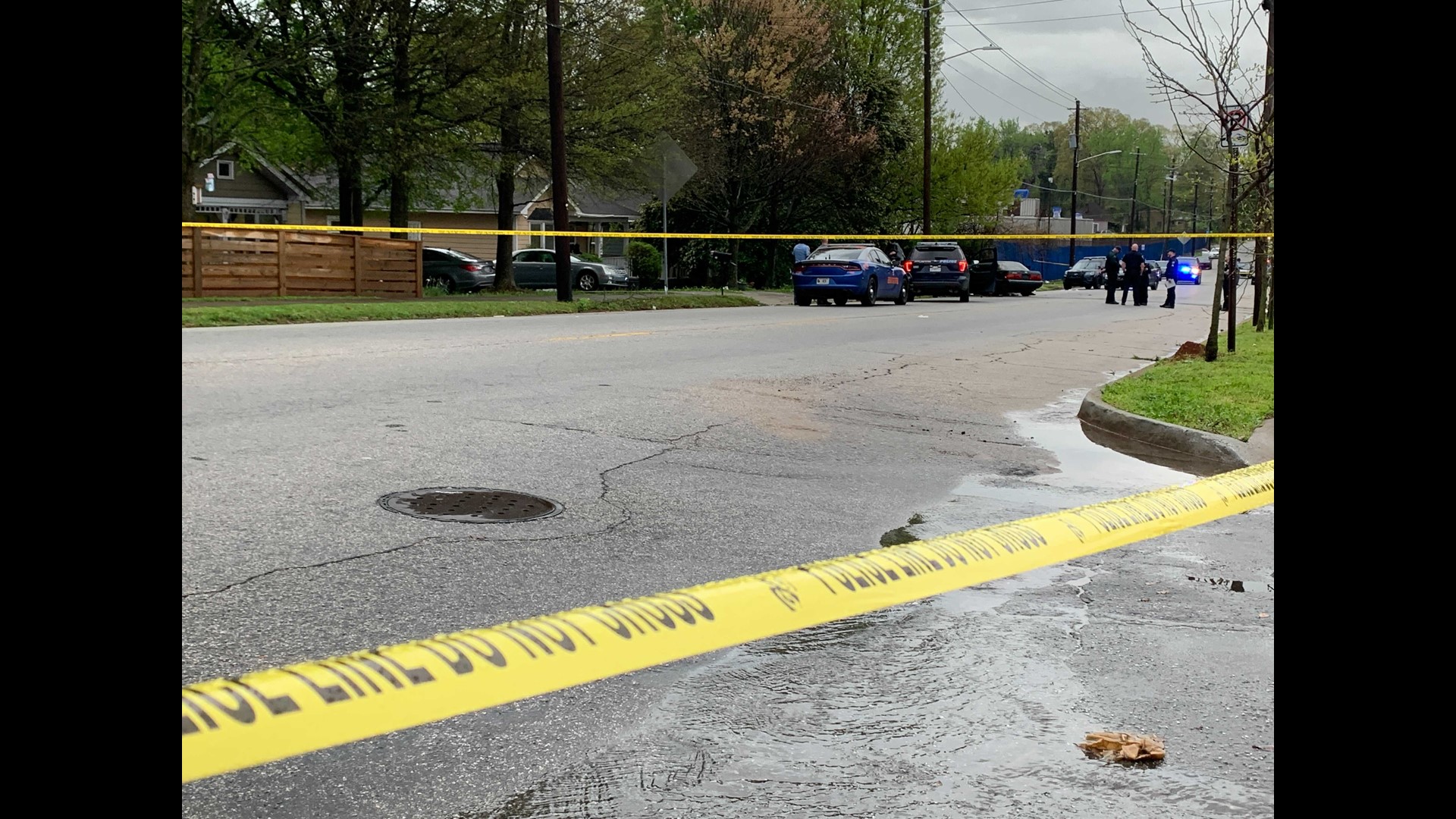 Lakewood Avenue crash: Stolen SUV crashes into car, child dead ...