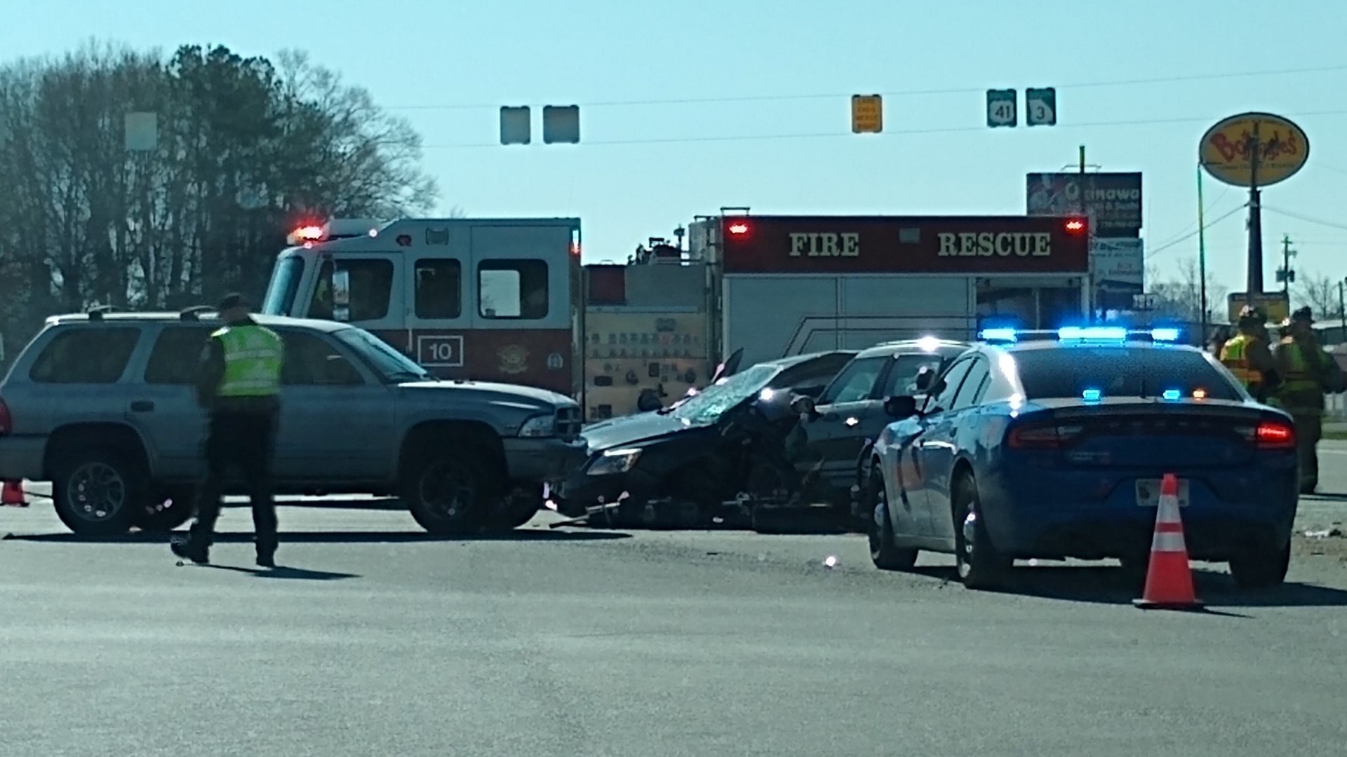 Adairsville woman killed in police chase