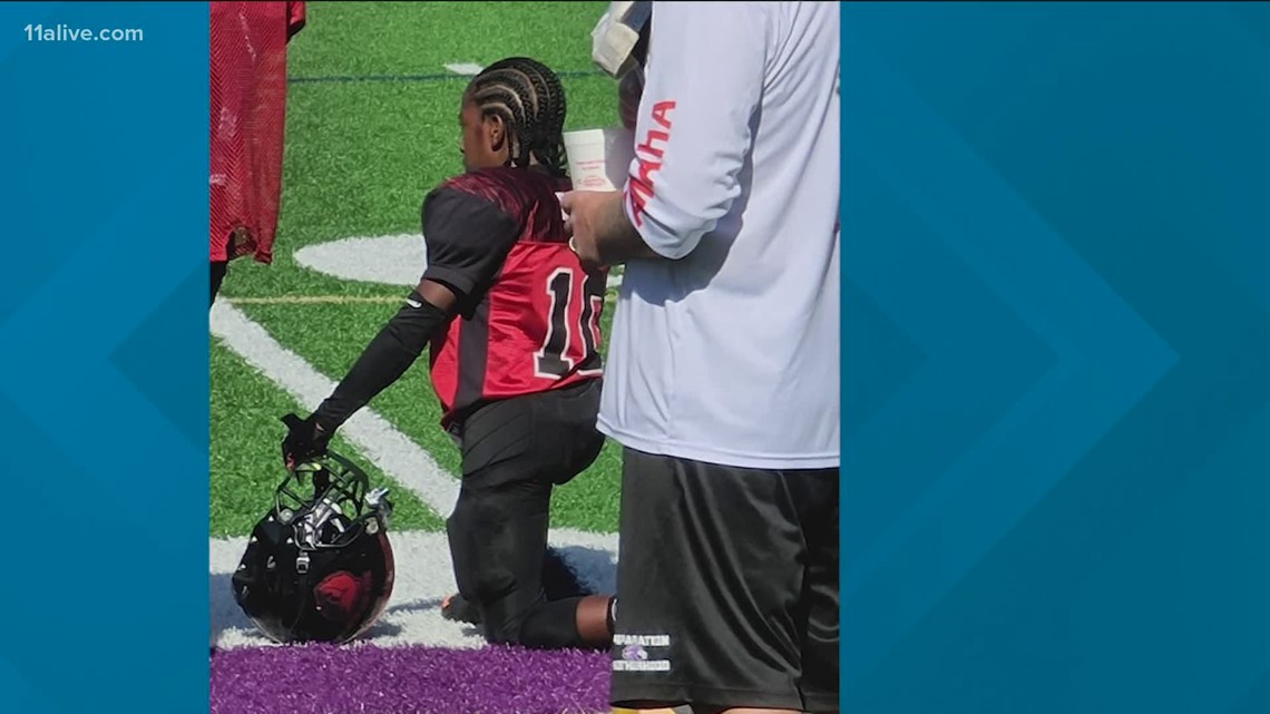 11 Year Old Football Player Decided To Take A Knee 7817