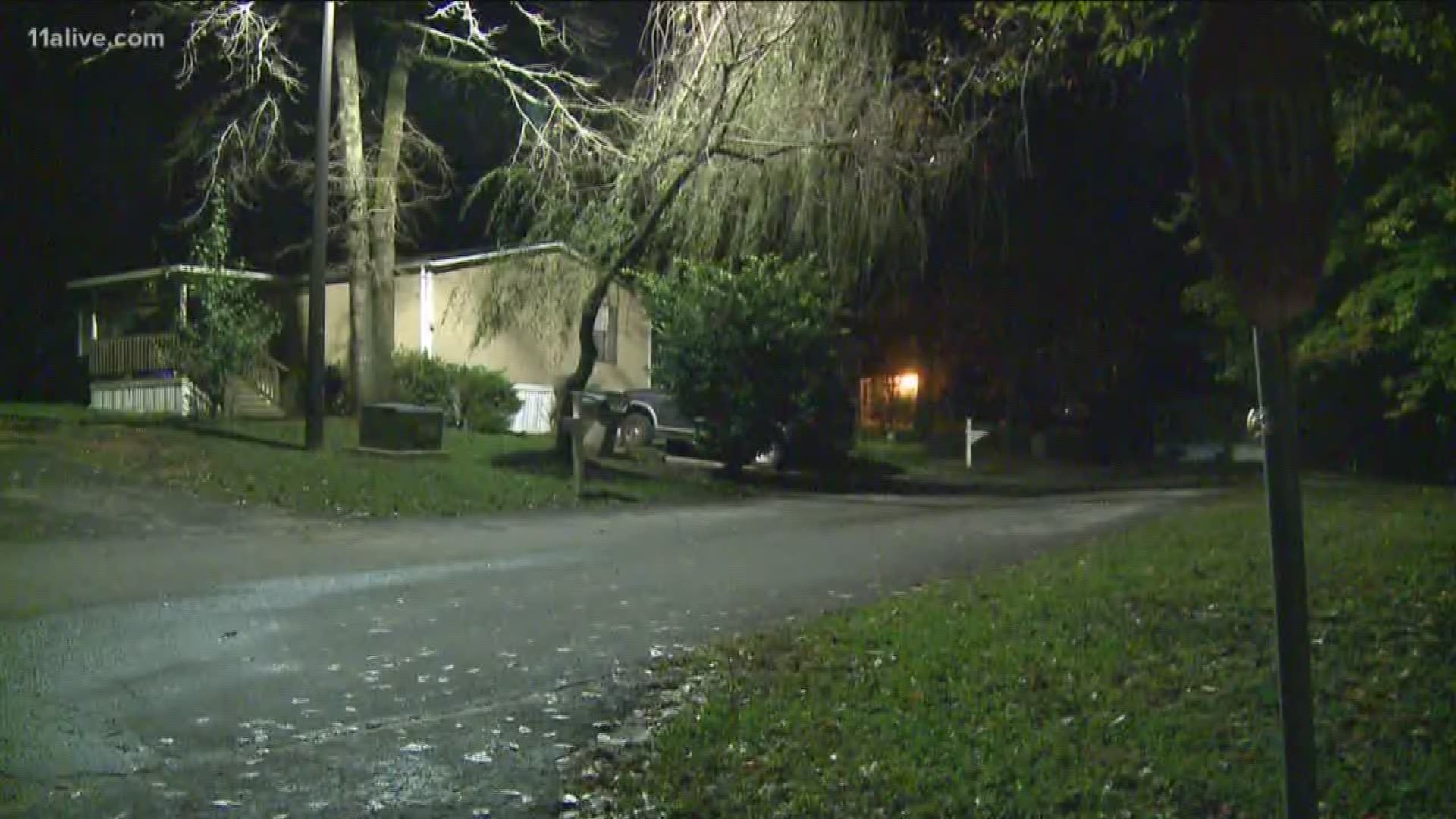 Investigator says he did not see blood on pillow after toddler was shot