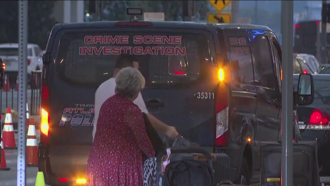 Woman accused of stabbing 3 people, including officer, at Atlanta ...