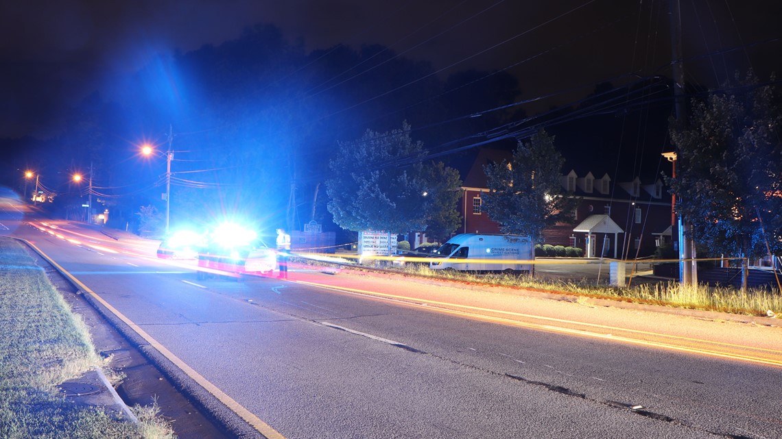 Police search for LawrencevilleSuwanee Road shooter