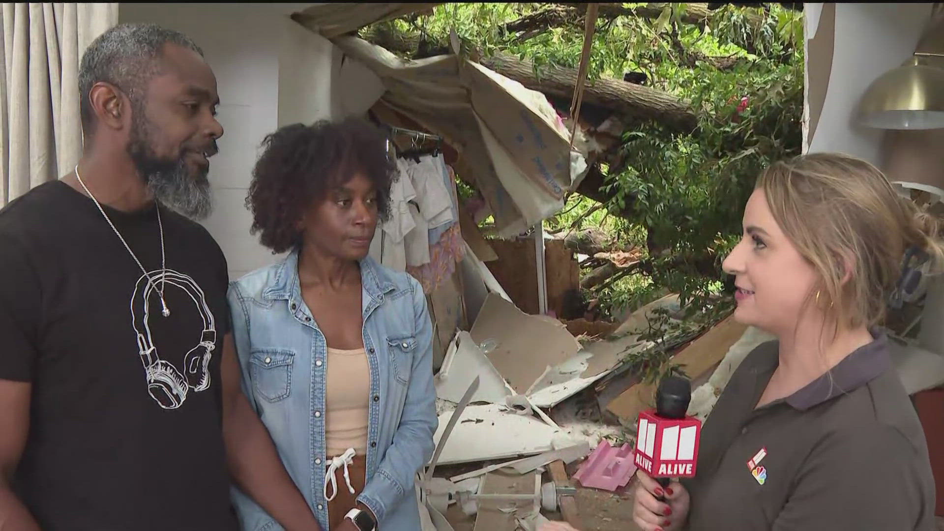 A Decatur family described the moment a tree fell on their home.