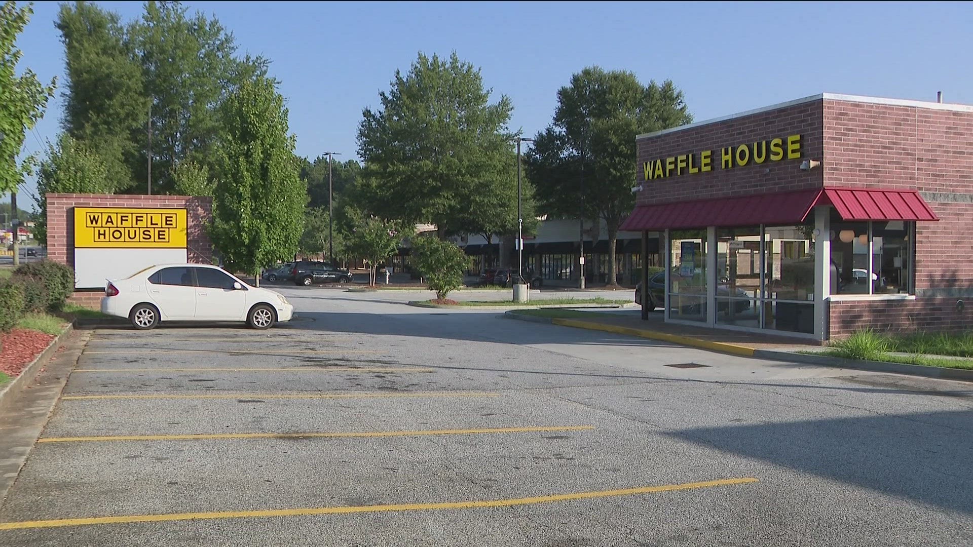 19yearold shot, killed at DeKalb County Waffle House