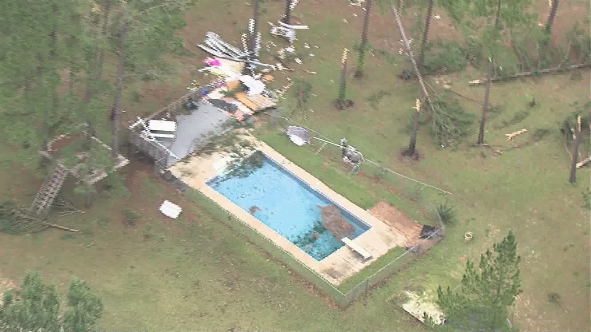 Video shows destruction, debris left behind from tornado in Crawford County