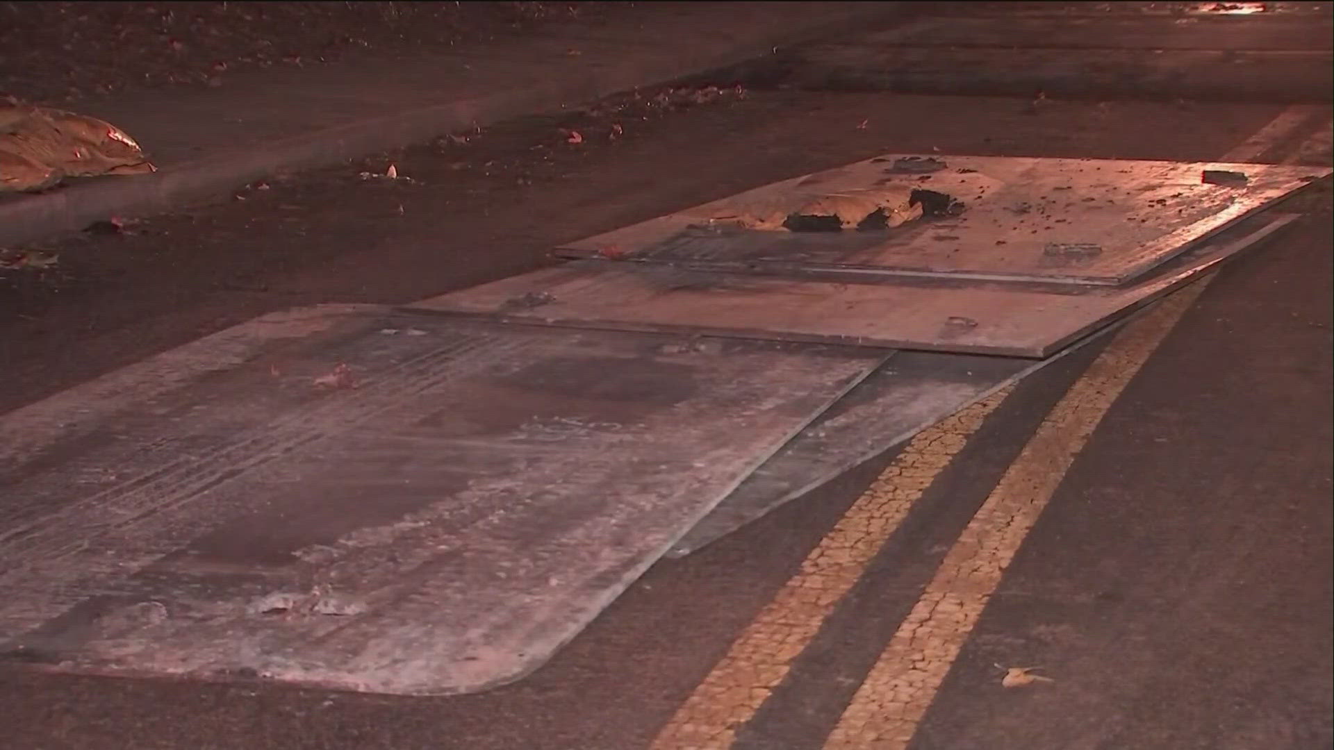 Crews repair water main break in Bohler Road area in Atlanta | 11alive.com