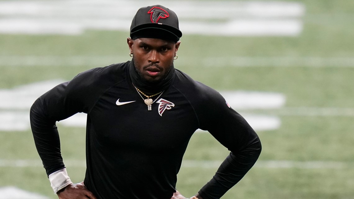 VIDEO: Julio Jones Slams Falcons, Demands Trade During Live Interview