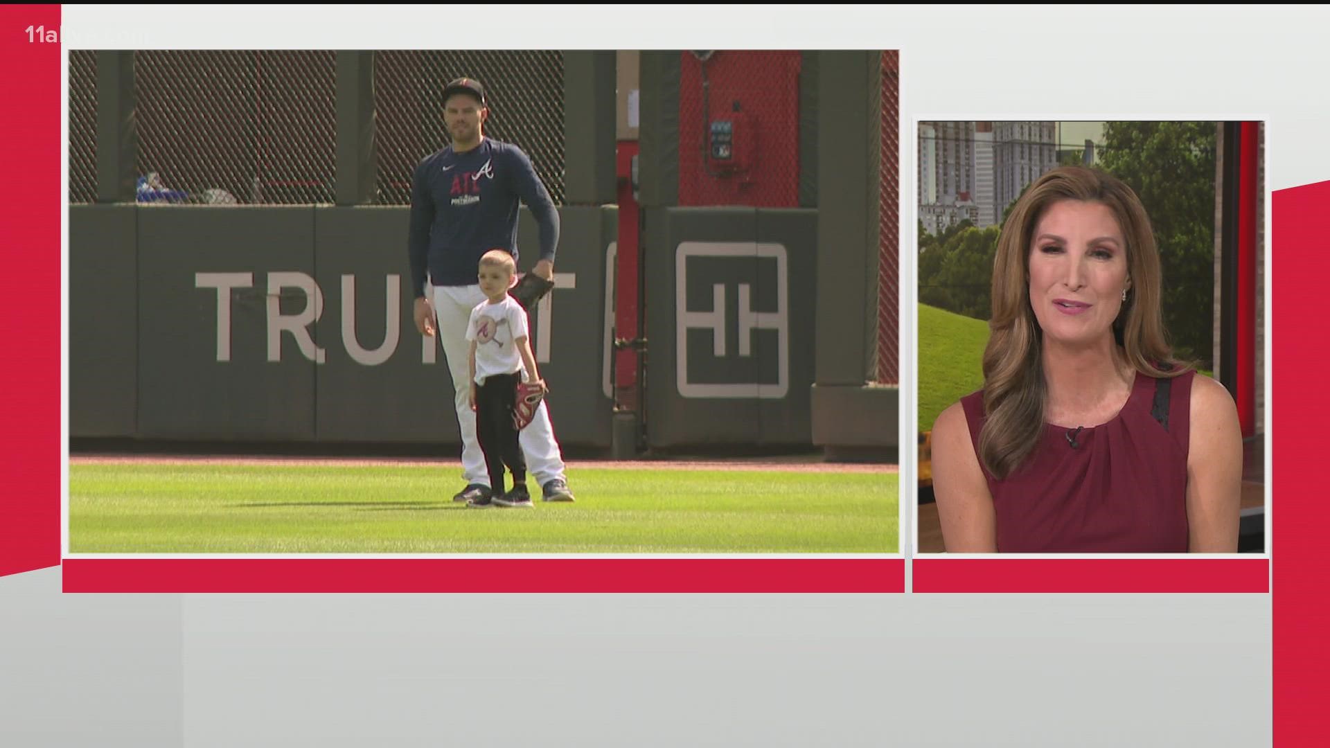 Freddie Freeman's son Charlie was throwing the ball around with his dad to help him get ready for the NLCS.