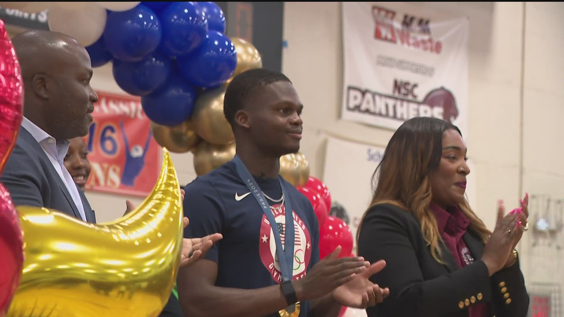 Chris Bailey left Paris in August with a golden achievement around his neck. Now, a month later, he is being honored after returning home.