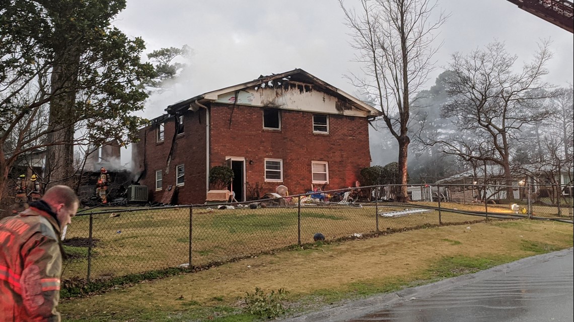 Early morning Clayton County house fire injures two