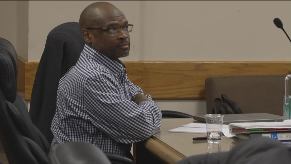 Friend of slain 2001 UGA law student Tara Baker takes stand during ...