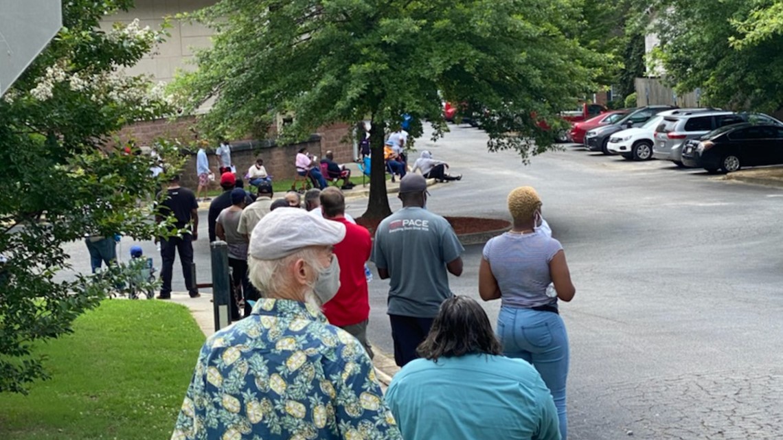 voting polling locations with extended hours