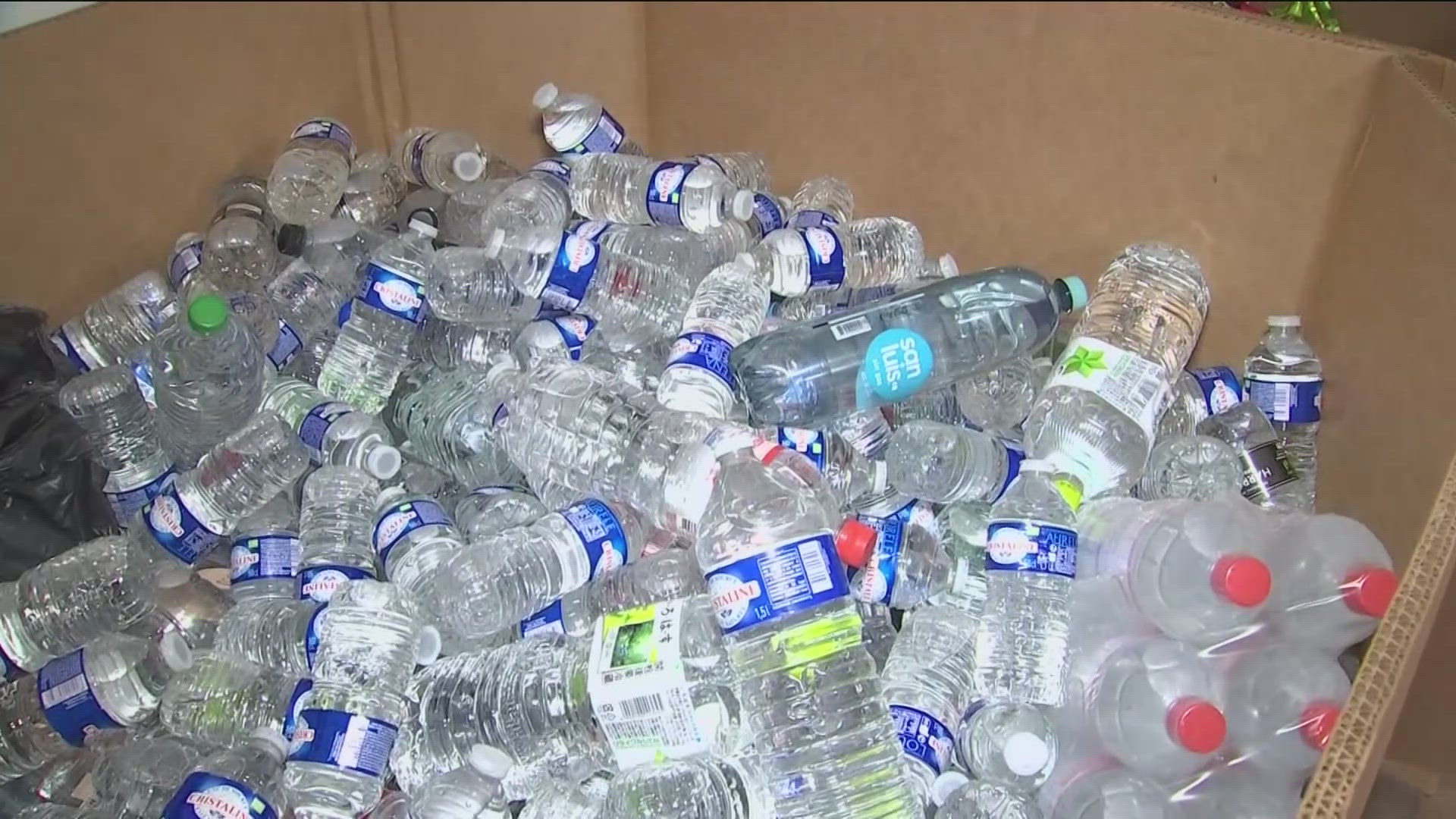 As temperatures stay warm this week, a new cooling center in East Atlanta is doing more than just providing relief from the heat. 
