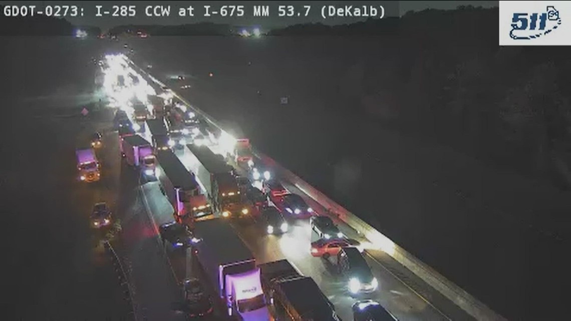 2 dead, others hurt in DeKalb County crash involving at least 10 cars ...