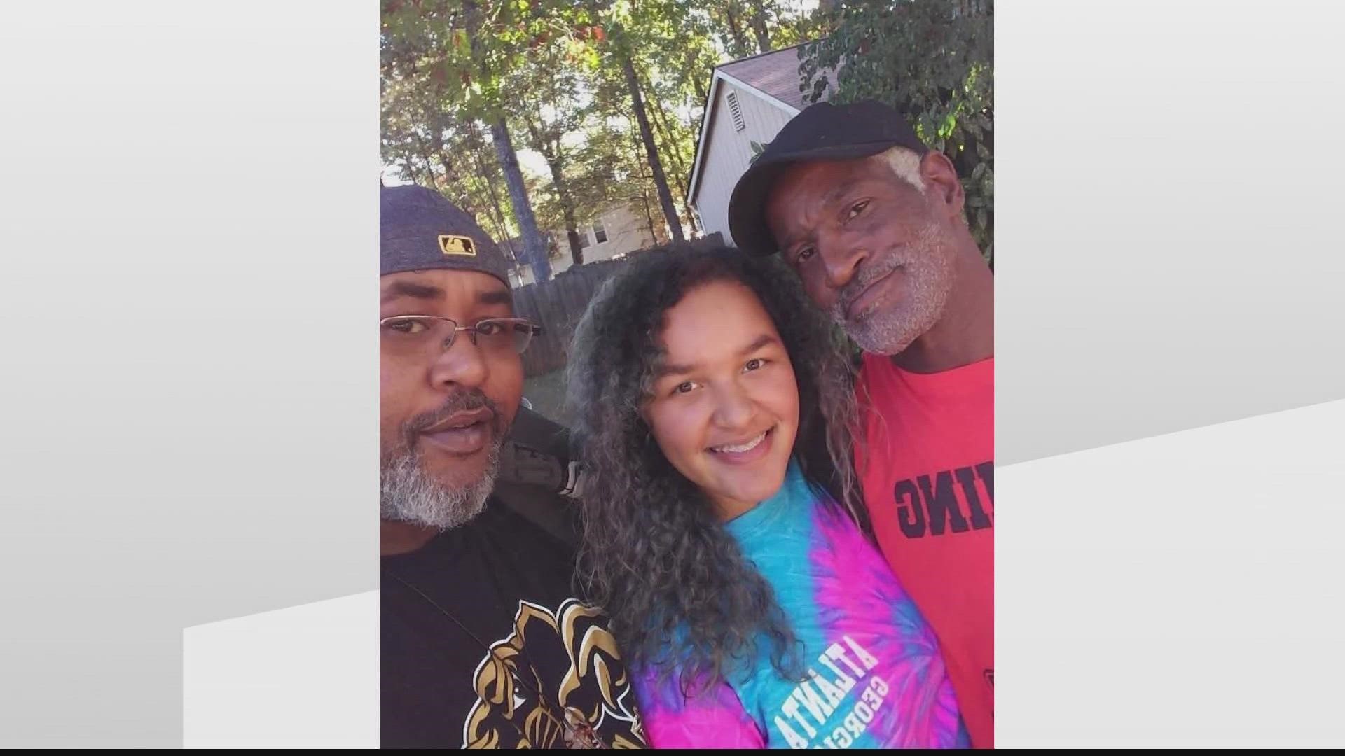 Ronald Hodge's son says his father was shot in the head after helping a woman who was in an argument with the shooter. He was a brother to 8 siblings.