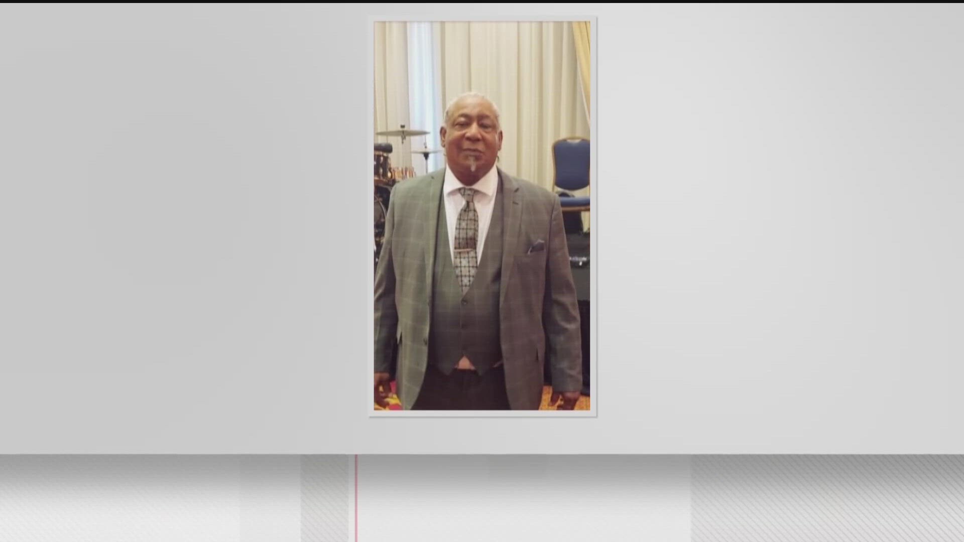 The family of an Atlanta deacon who died after being tased at the scene of a crash is now suing the tow truck driver who responded.