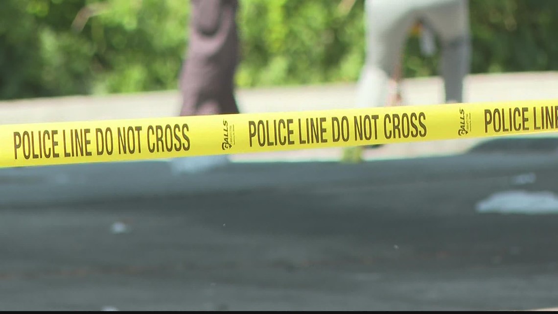 Suspects in Atlanta gas station shooting captured on camera