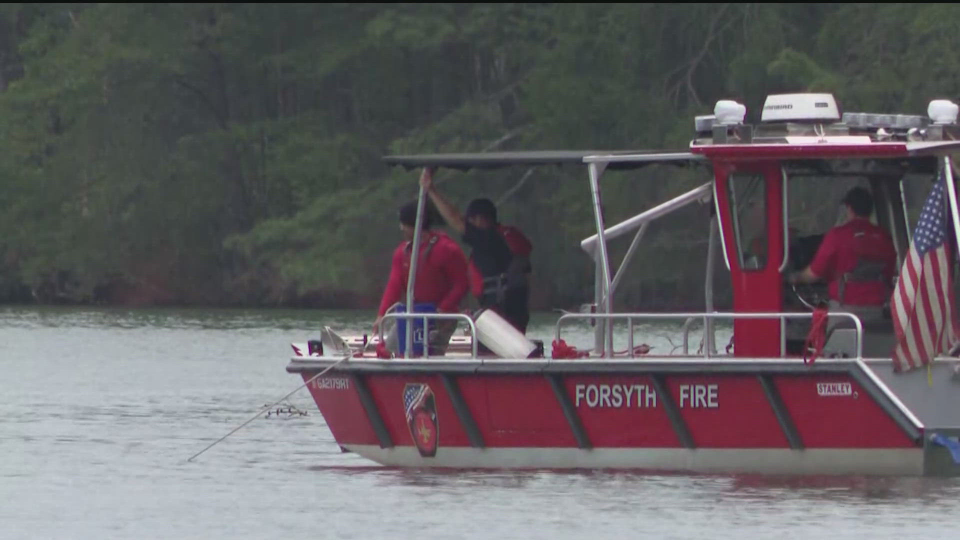 Body found as crews search for missing father of 5 on Lake Lanier ...