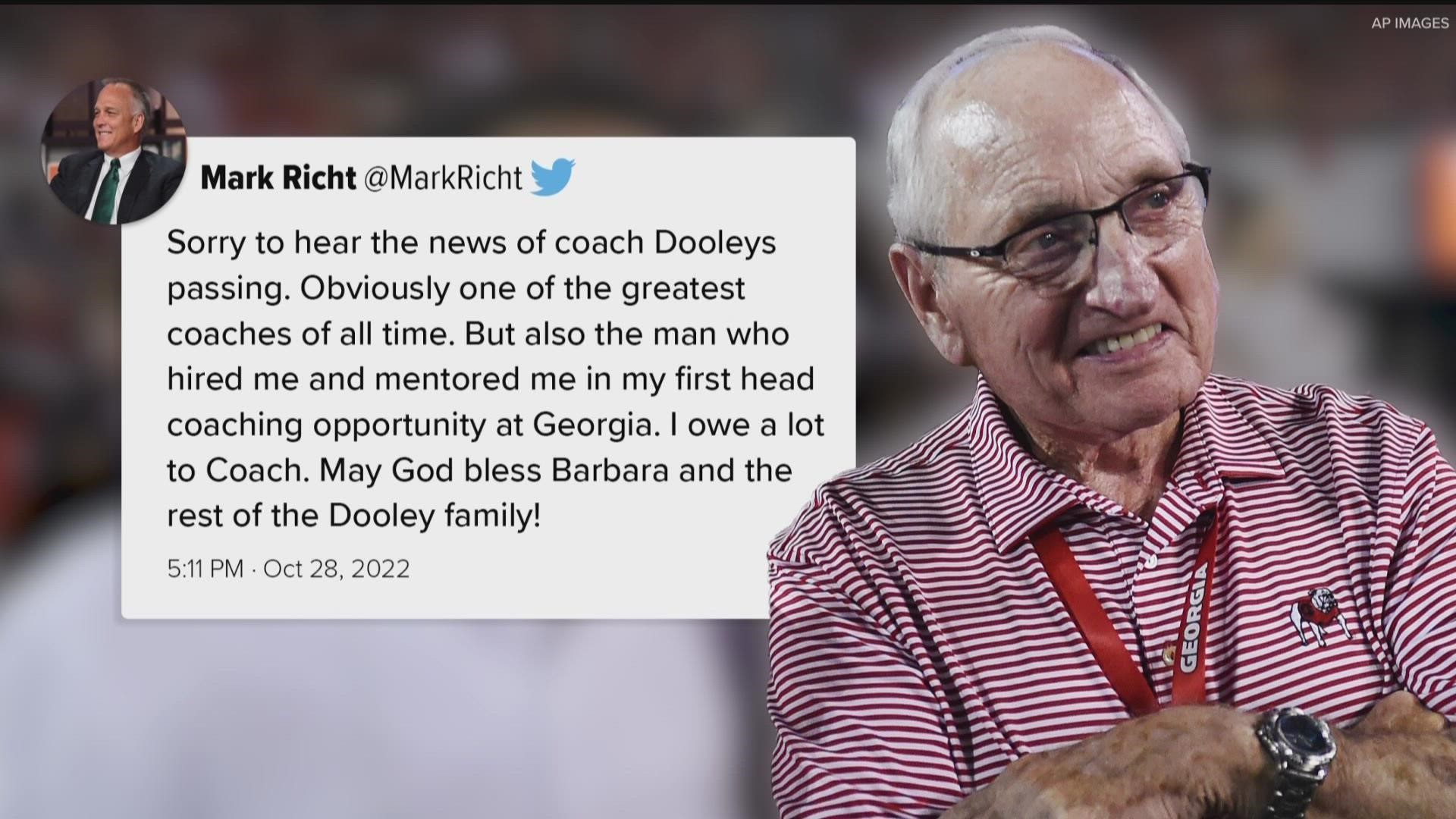 The college football world was delivered sad news on Friday when it learned the sudden death of legendary University of Georgia football coach Vince Dooley.