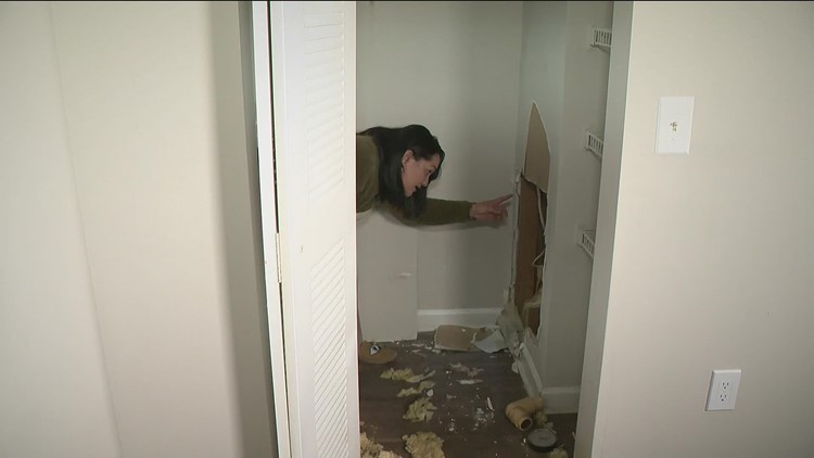 'We have to live like this every day' | Hole opens up on exterior wall of Duluth apartment, mold builds up after pipes burst