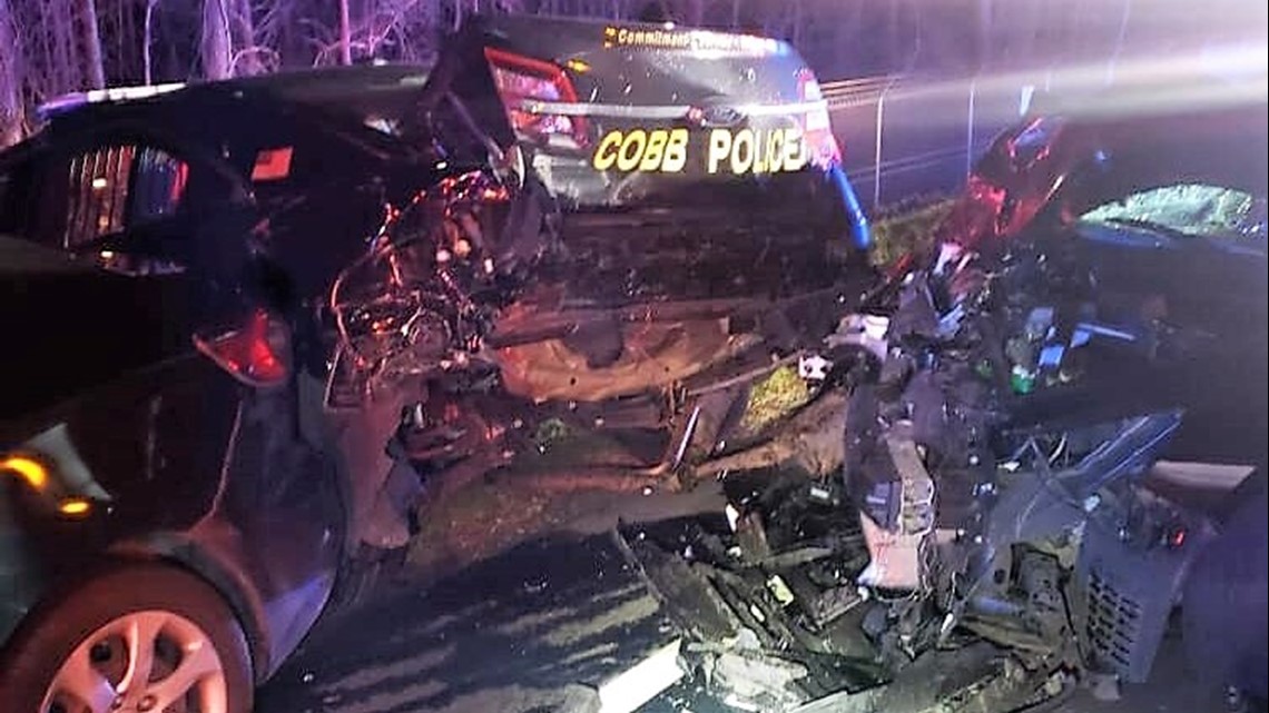 Cobb County accident on South Cobb Drive brings 'Move Over' plea ...