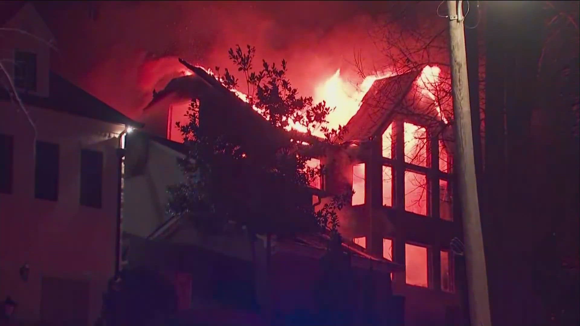 Massive fire destroys Brookhaven home