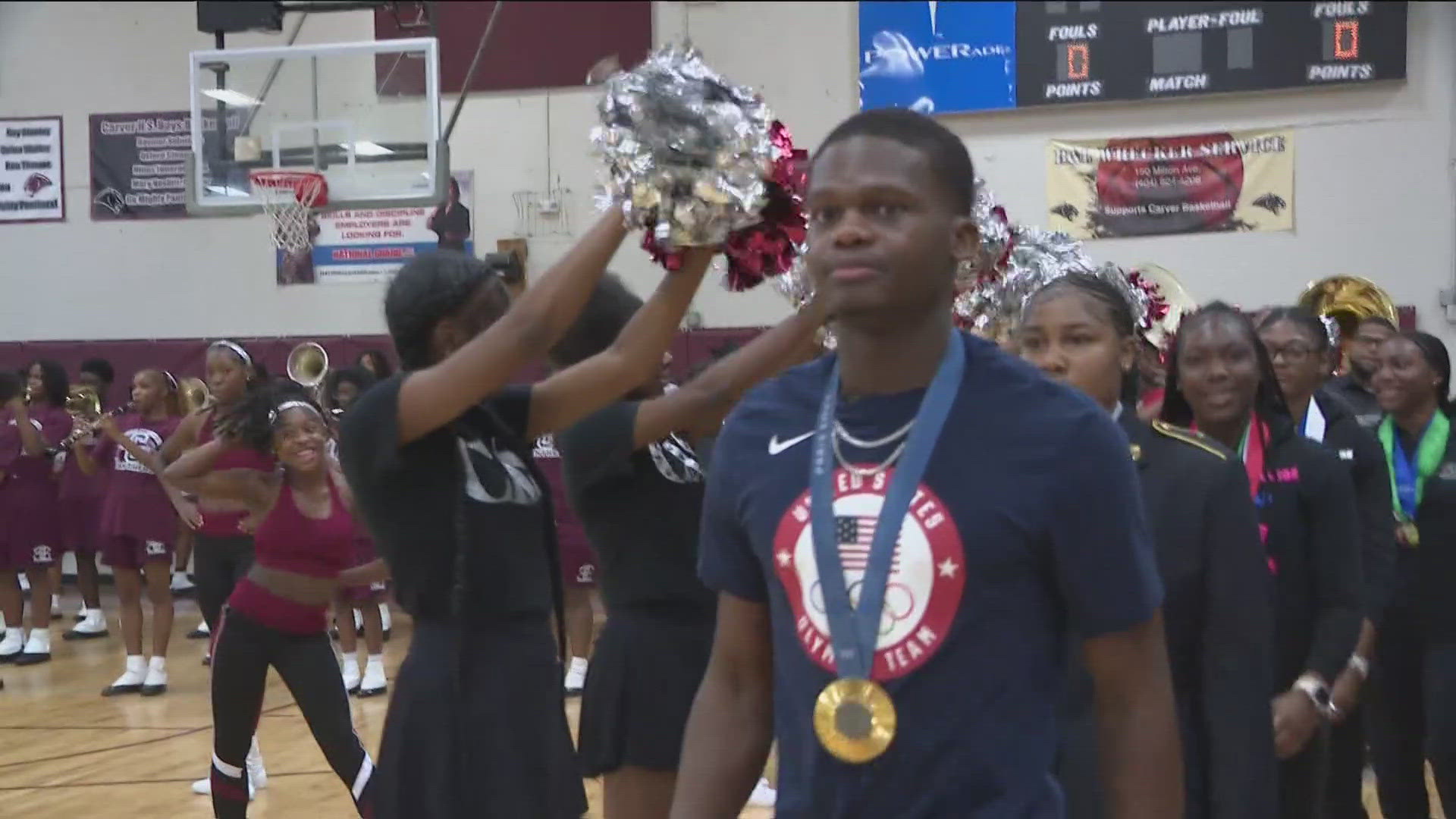 Chris Bailey left Paris in August with a gold medal around his neck. Now, a month later, he is being honored after returning home.