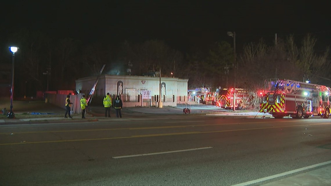 Flashers strip club in Sandy Springs catches fire | 11alive.com